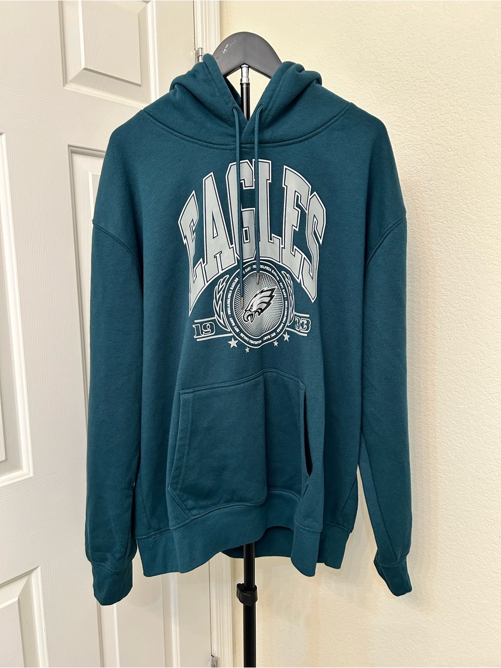 NWT Eagles Graphic Hoodie Sweatshirt - Teal